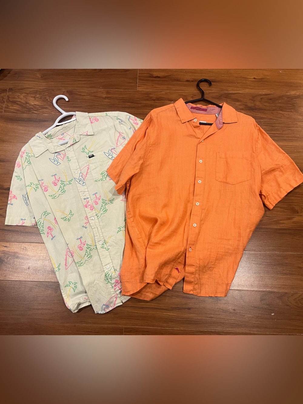 Two Men’s Button Up Shirt (like new) Size medium